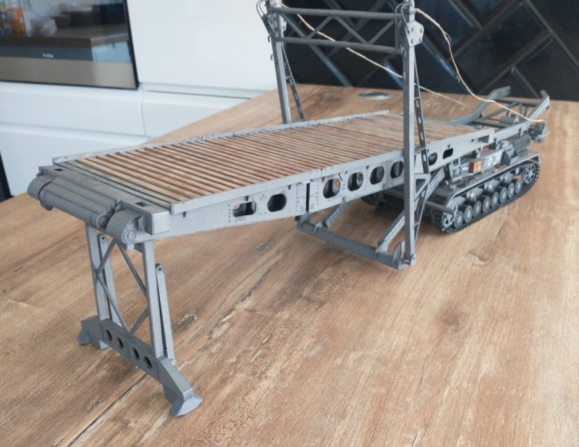 Bruckenleger IVb most