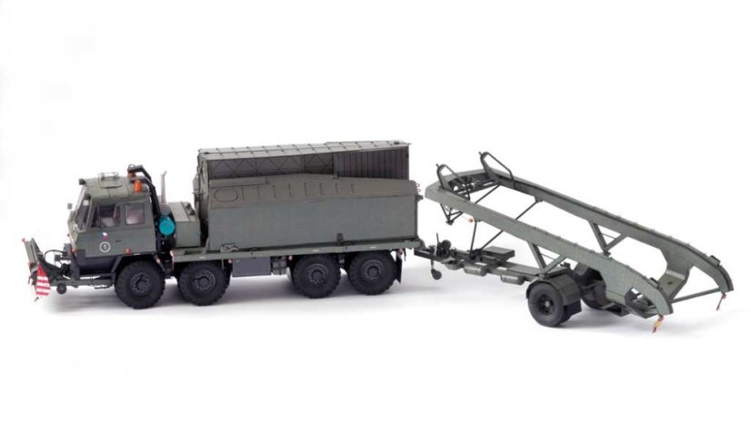 Nosič pontonového sytému Tatra 815 PMH s radlicí a břehovým dílem