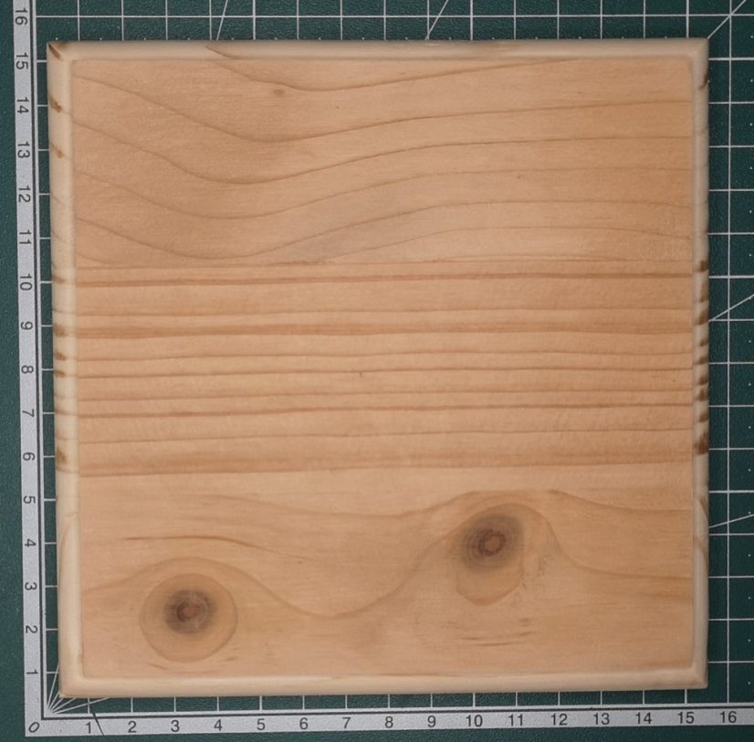 Dřevěná podložka pod model - Čtverec 15 x 15 cm