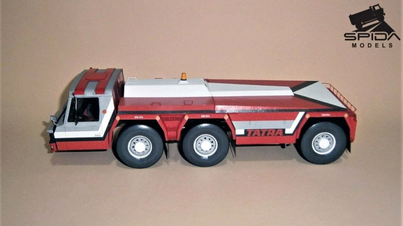 Tatra 815 TPL -Letištní tahač