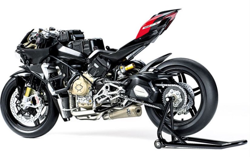Superleggera V4 Motorcycle