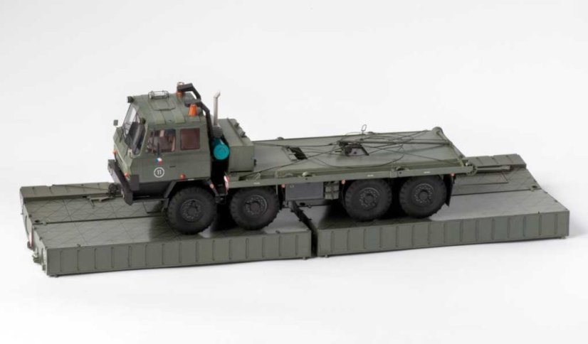 Nosič pontonového sytému Tatra 815 VPR 9 28 265 8x8.1r včetně říčního dílu
