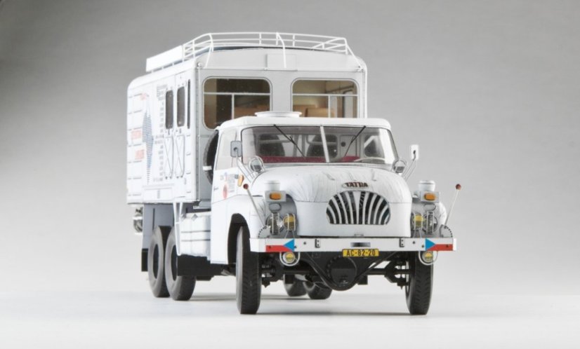 Tatra T138 VN 6x6 - Lambaréné
