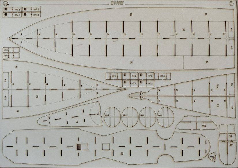 Bitevní loď Bouvet - Laserové doplňky - kostra