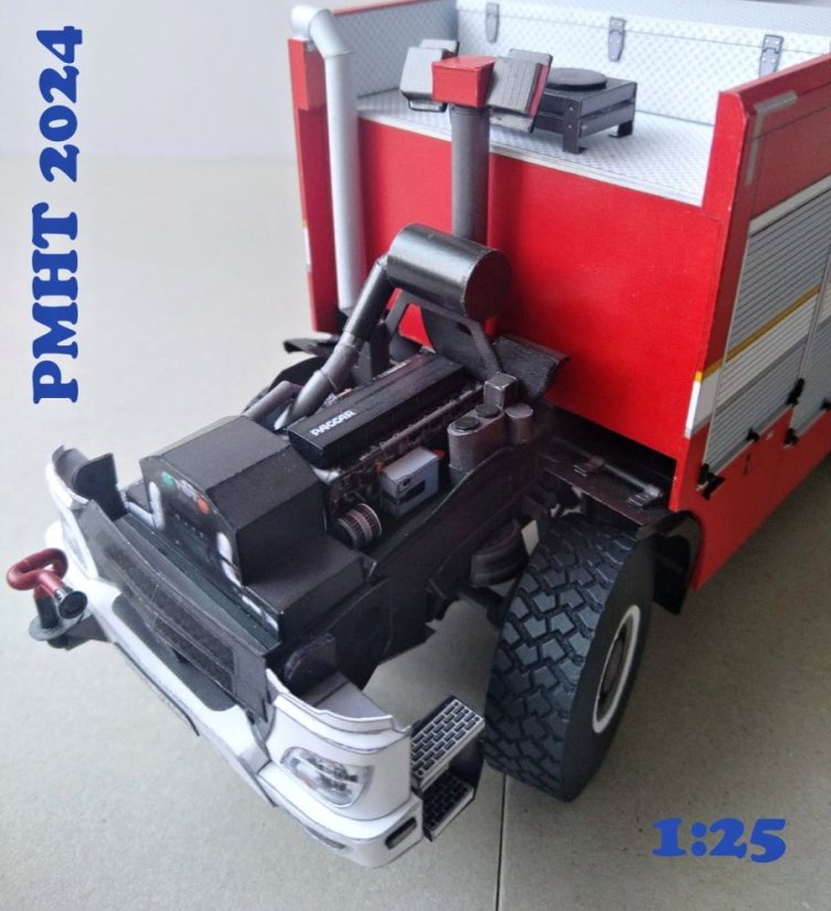 Tatra Phoenix KHA 40 6x6 - 1:25