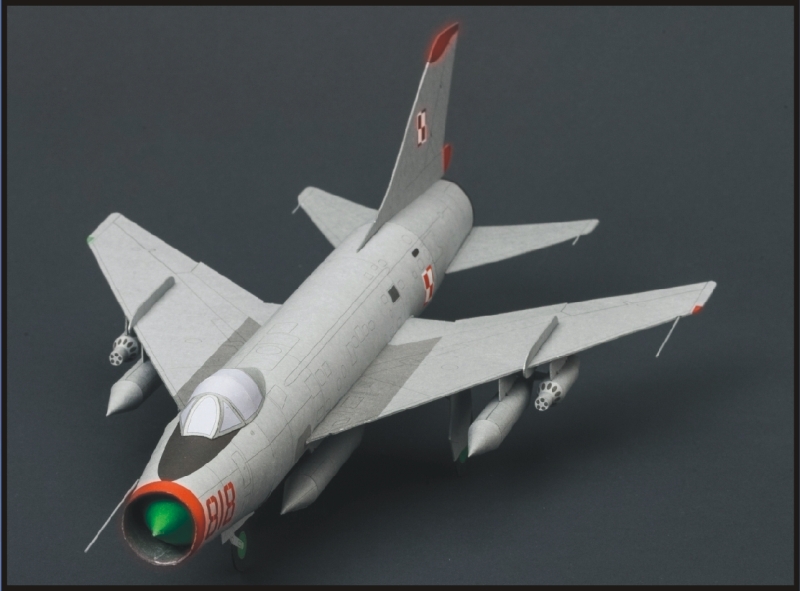 Stíhací bombardér Su-7 BKL