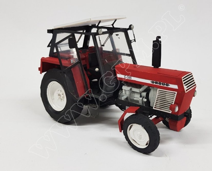 Traktor Ursus C-385