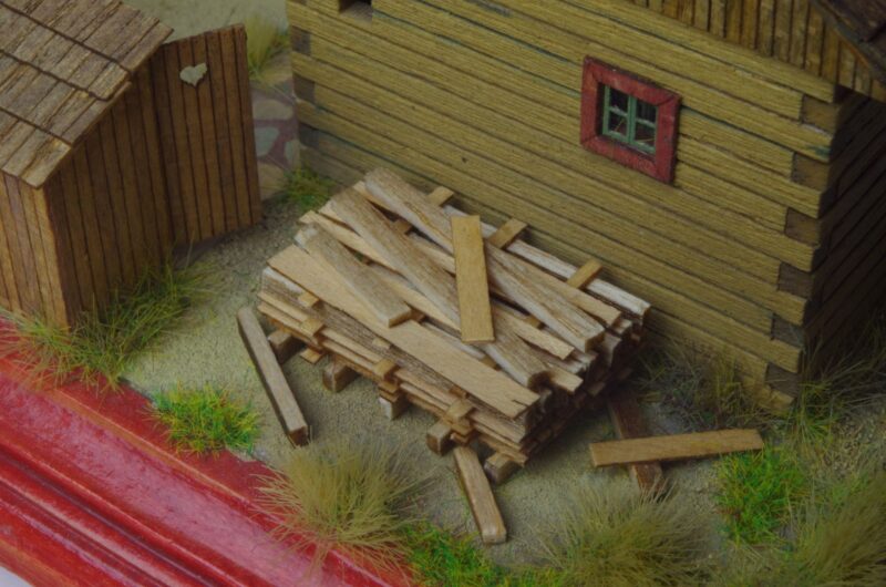 Naskládané fošny 1:72