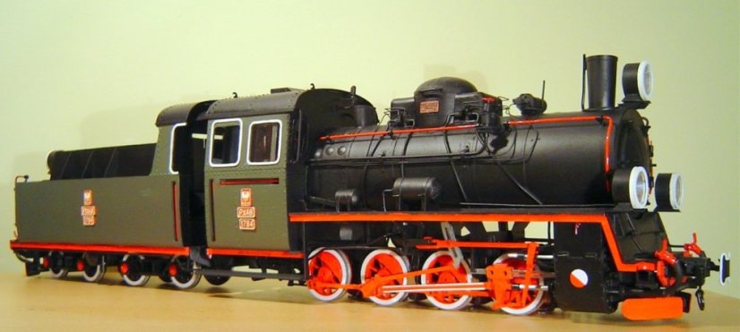 Parní lokomotiva Px48