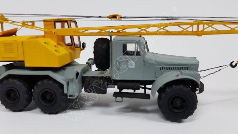 KRAZ 255B
