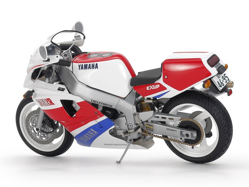 Motocykel Yamaha FZR750R (OW01)