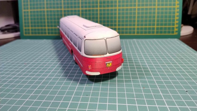 Jelcz 043 - "Ogórek"