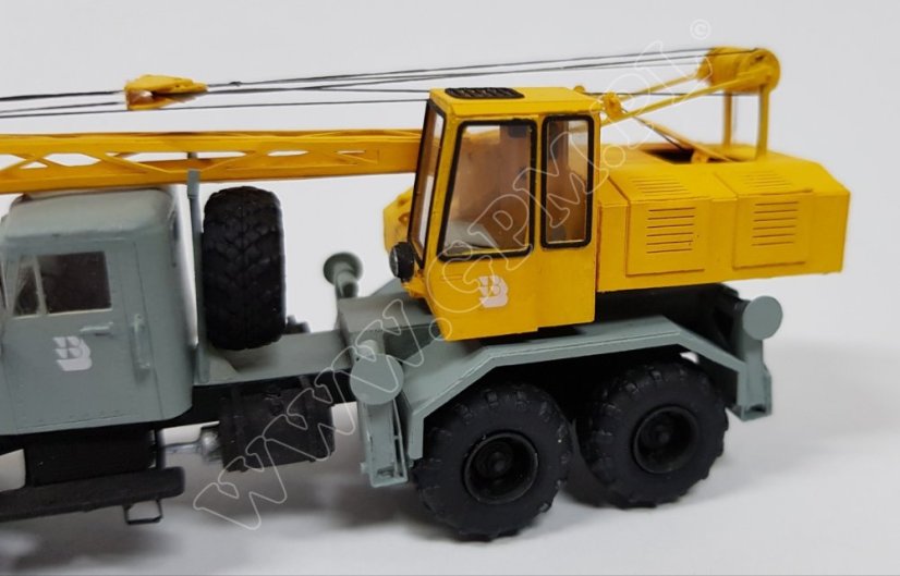 KRAZ 255B