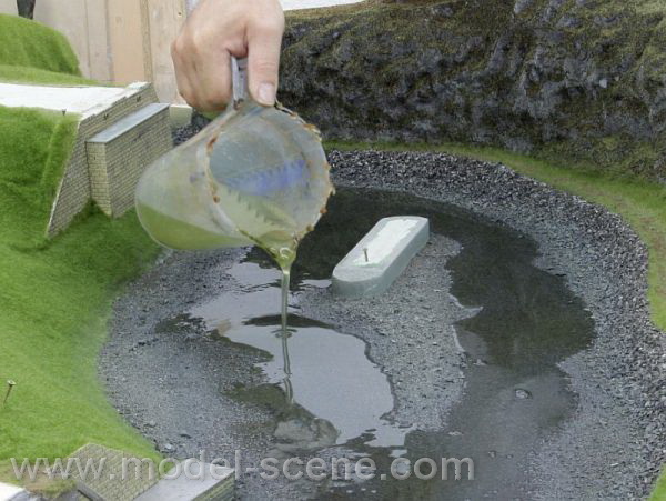 Modelová voda 375ml