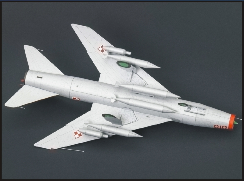 Stíhací bombardér Su-7 BKL