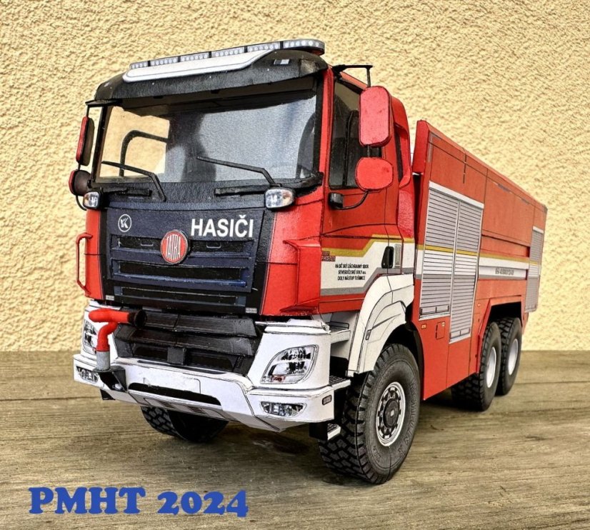 Tatra Phoenix KHA 40 6x6