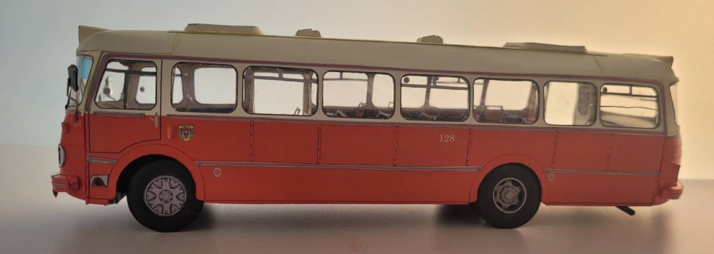Papírový model autobusu Škoda 706 RTO