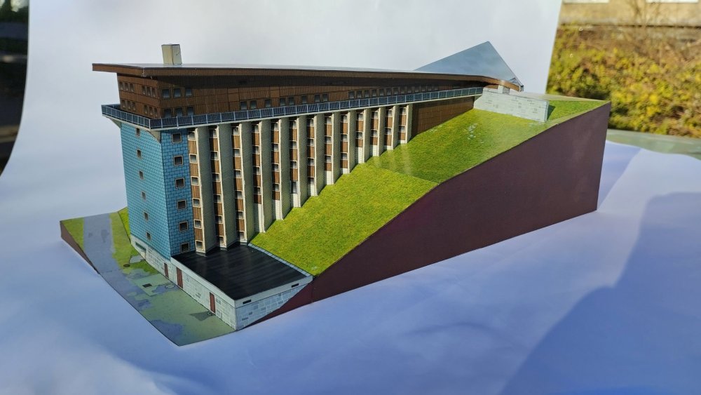Papírový model Labské boudy