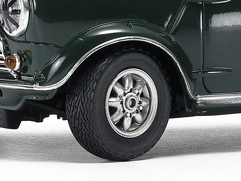 Plastikový model závodního vozu Morris Mini Cooper Racing