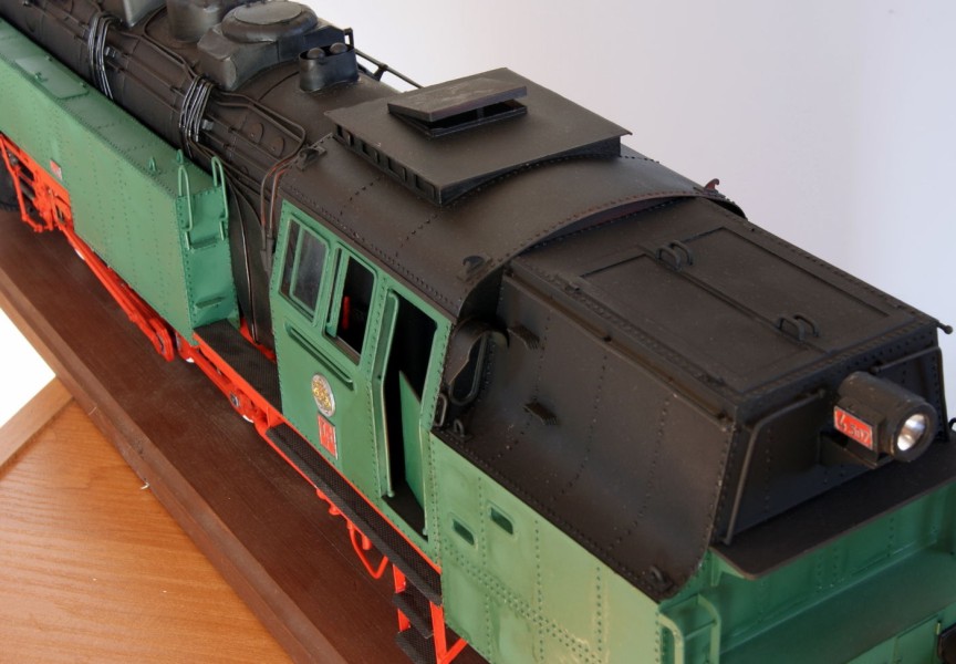Papírový model parní lokomotivy HCP 1-6-2 Bułgar