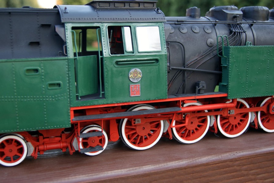 Papírový model parní lokomotivy HCP 1-6-2 Bułgar
