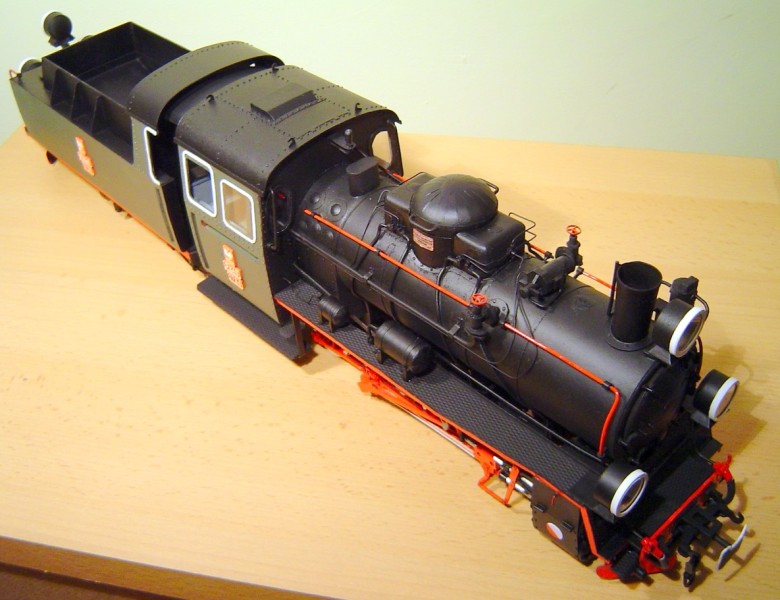 Papírový model parní lokomotívy Px48
