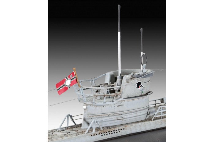 Plastikový model ponorky U-96